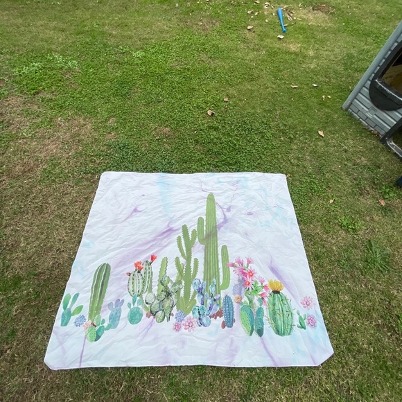 One of a kind tie dyed cactus tapestry - Picture 3 of 6